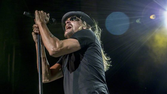 Kid Rock on stage