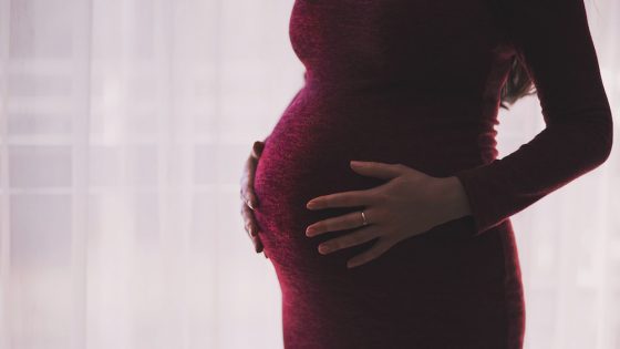 Research reveals gender discrimination following childbirth