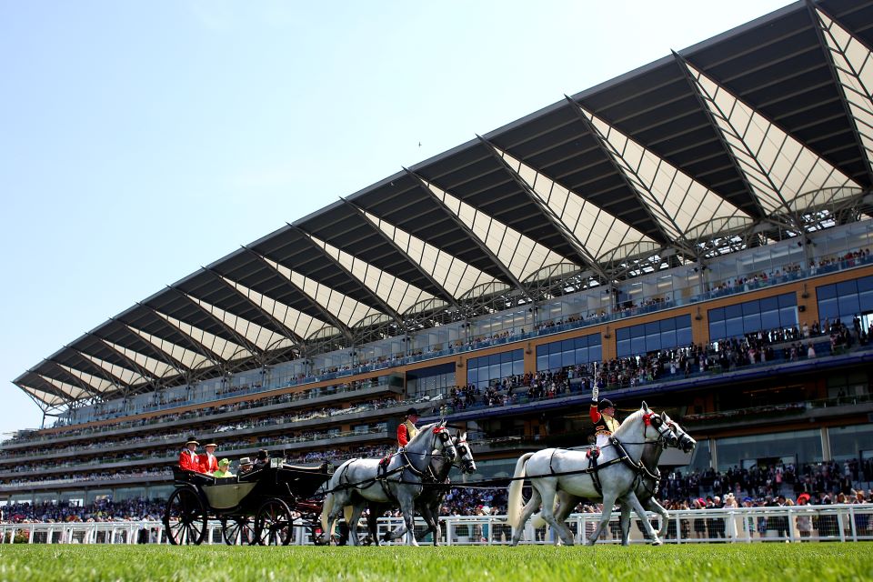 Royal-Ascot-Queens-Procession-GoSport-offer-for-PA-Life-Club-members
