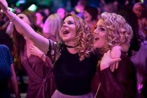 YourVenue-staff-Christmas-parties-at-racecourses