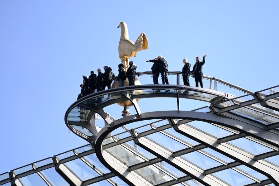 skywalk-at-Tottenham-Hotspur-Stadium