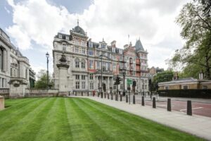 exterior-One-birdcage-Walk-for-conferences