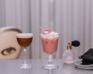 Sanderson-London-with-Tony's-Chocolonely-choctails