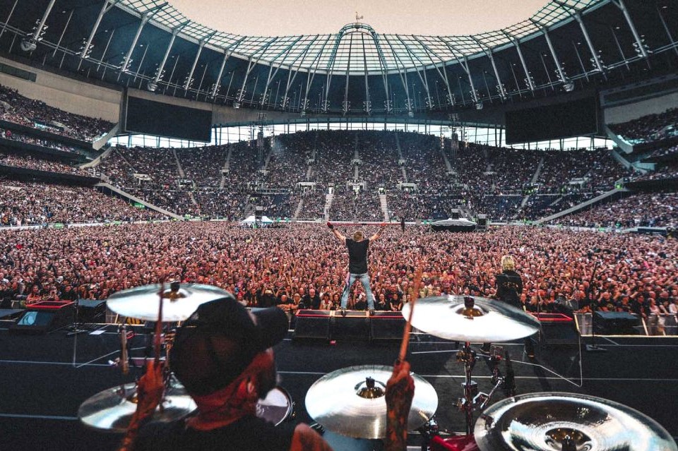 Guns-N'-Roses-concert-at-Tottenham-Hotspur-Stadium