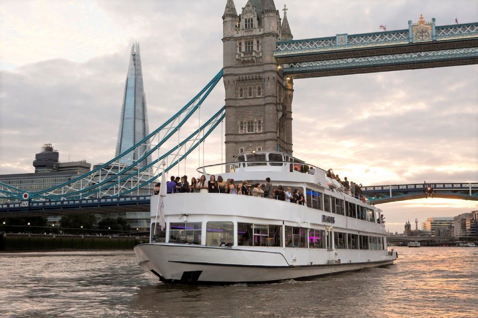 summer-parties-on-the=river-with-City-Cruises-London
