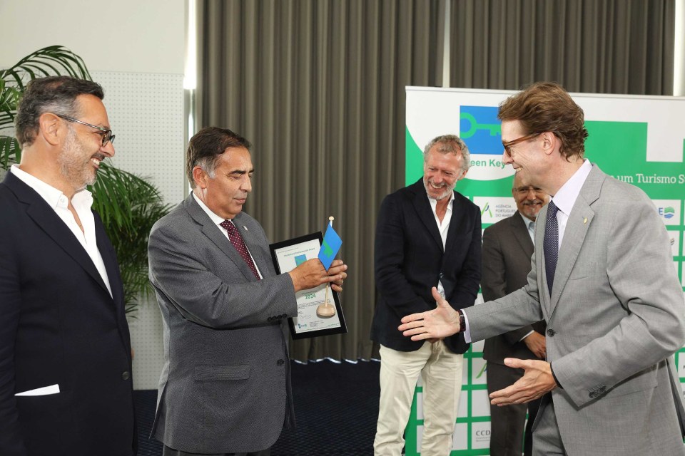 Maarten Drenth Green Key certificate for InterContinental Lisbon