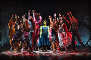 Wicked-extends-into2-2025