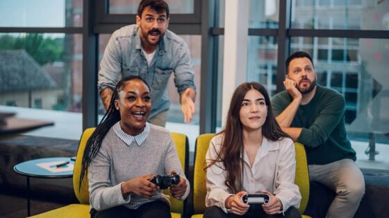 Video-games-enhance-workplace- skills-in-women-finds-a-study-by-Currys