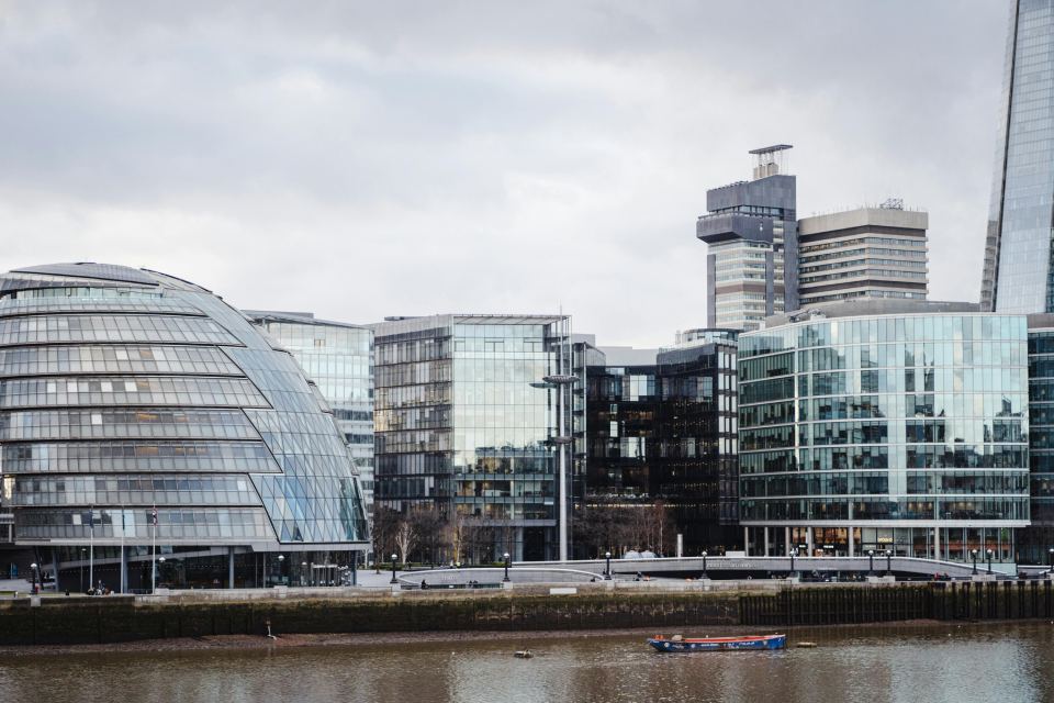 London's-economy-outpacing-global-peers-invest-in-office-space-now