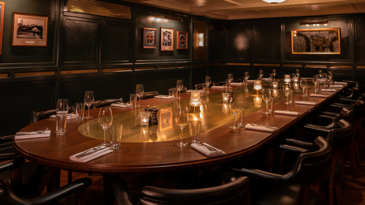 Hawksmoor-Wood-Wharf-private-dining