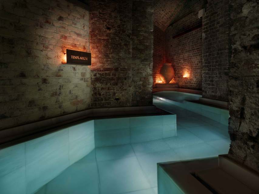 PA-Life-Club-FAM-Trip-to-AIRE-Ancient-Baths-London