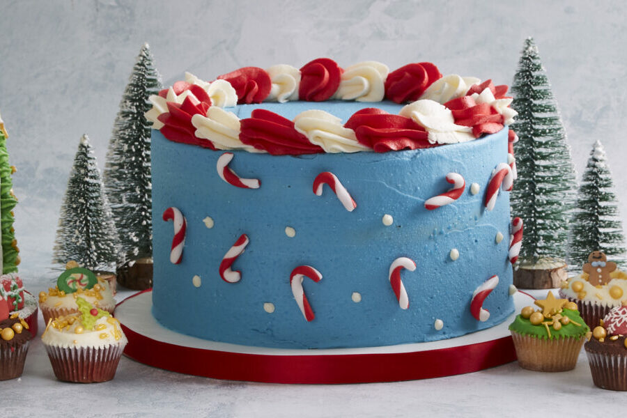 Hummingbird-Bakery-Christmas-cakes-and-treats-for-your-colleagues-and-family