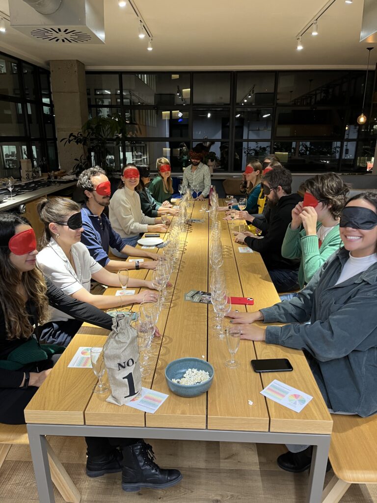 blind-wine-tasting-with-People-and-Wine