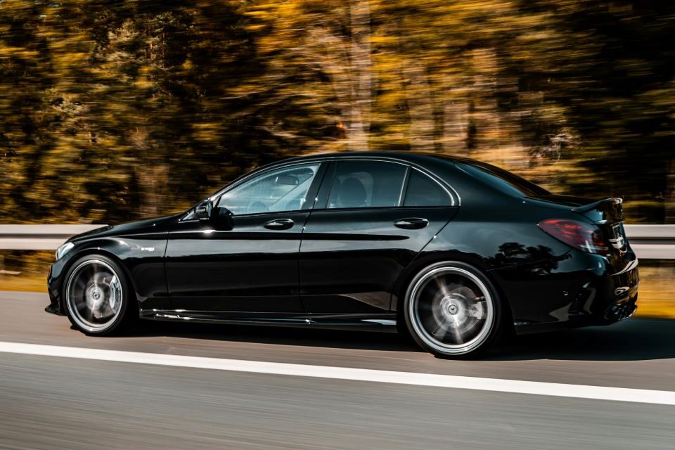 letting-AI-behind-the-wheel-and-algorithms-to-make-critical-decisions-is-an-ethical-dilemma-