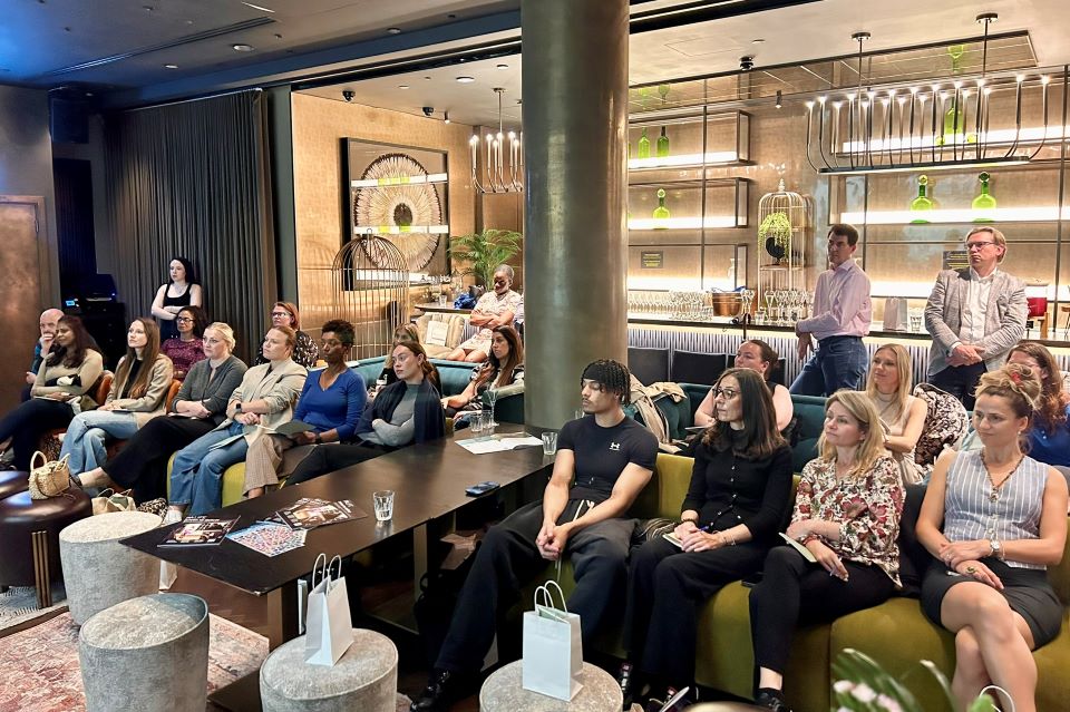 The-Confidence-Club-launch-event-in-Lonodn-how-to-train-your-confidence