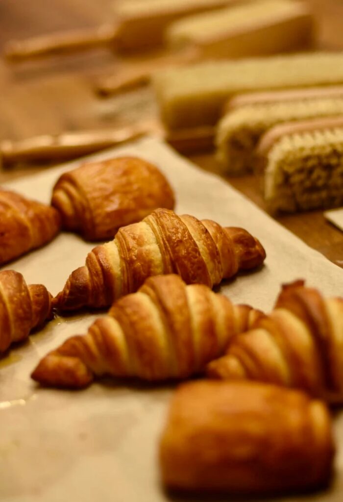 croissant-making-Paris