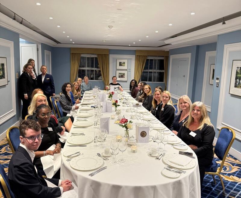 exquisite-dinner-and-service-at-The-Lansdowne-Club-London