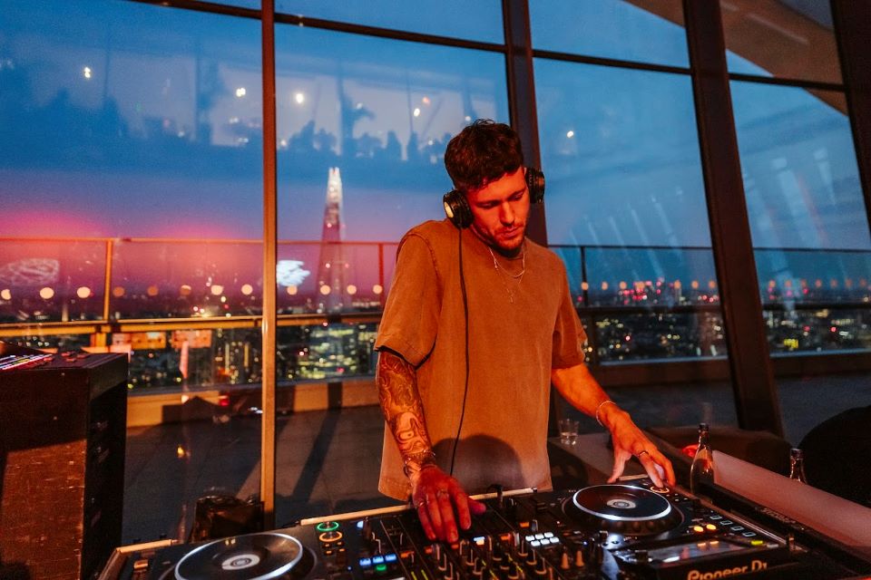 free-music-nights-at-Sky-Garden-London