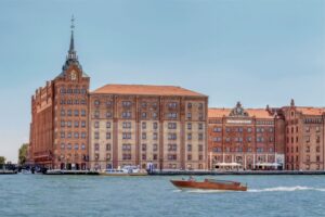 Meet-in-Europe-Hilton-Molino-Stucky-Venice