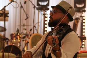 entertainer-reveal-for-PA-Life-LVL-SHOWCASE