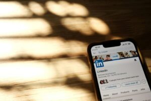 LinkedIn-for-EAs-and-PAs-practical-blueprint