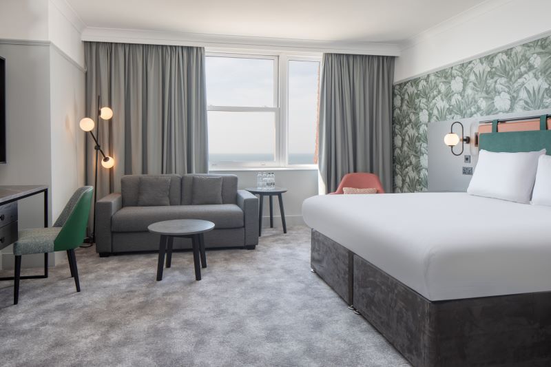 bedrooms-at-DoubleTree-by-Hilton-Brighton-Metropole