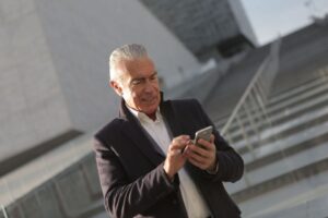 myths-about-older-workers-and-AI