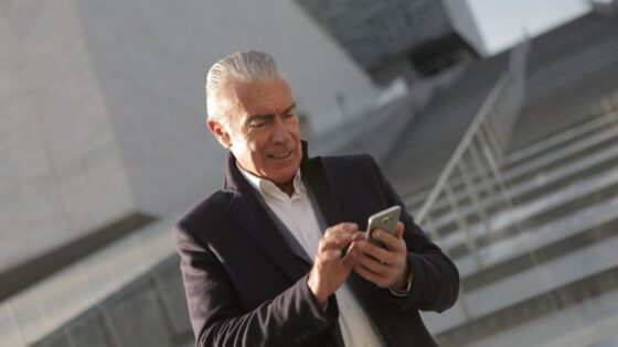 myths-about-older-workers-and-AI