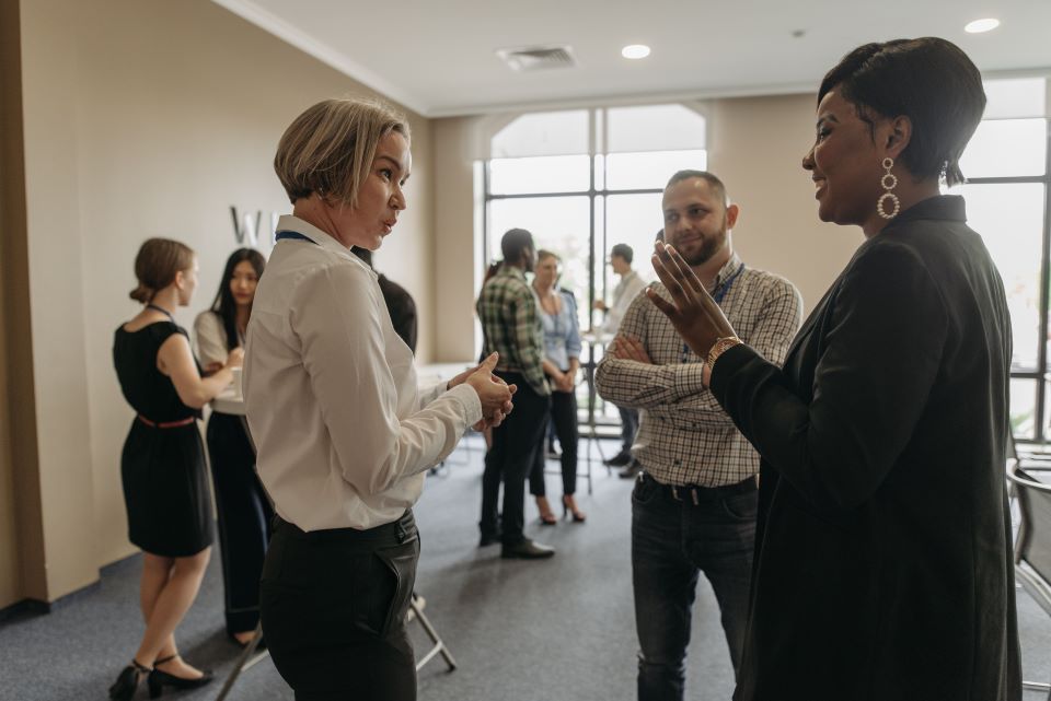 how-to-network-at-an-event