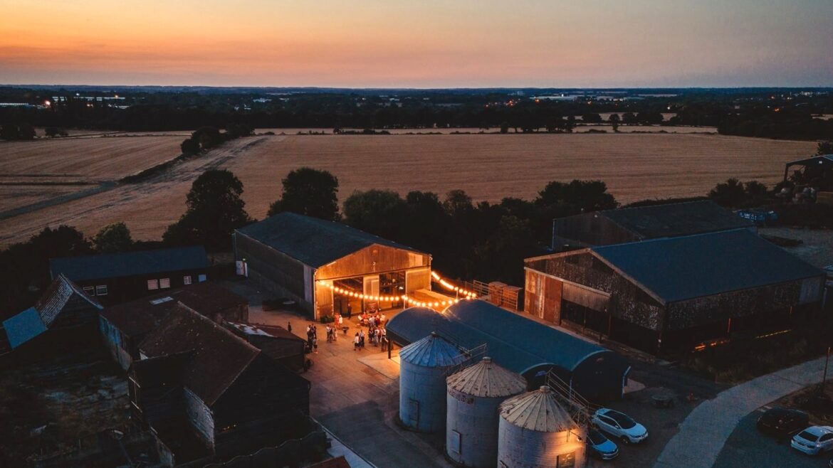 bar- event-venue in-the-fields-hertfordshire