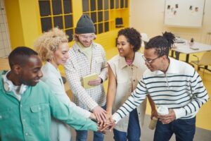 team-building--in-a-hybrid-workplace