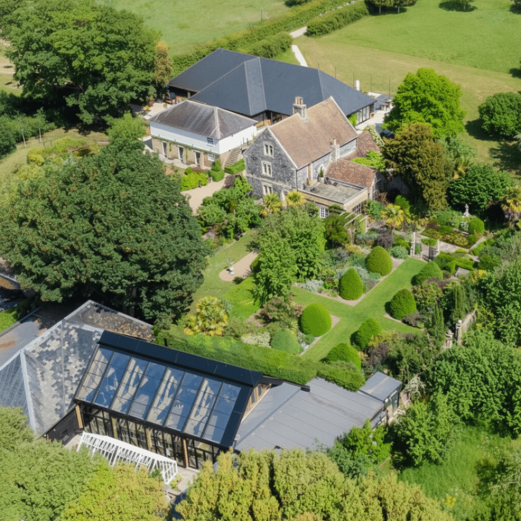 leafy estate