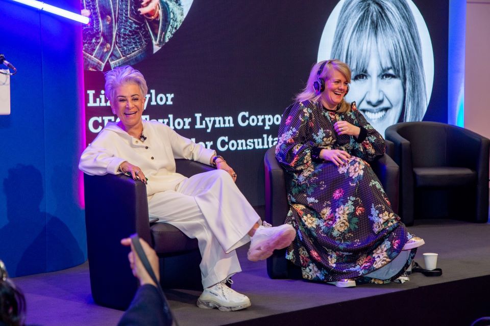 Meet-Liz-Taylor-PA-Life-Christmas-Party-and-Star-Awards-host