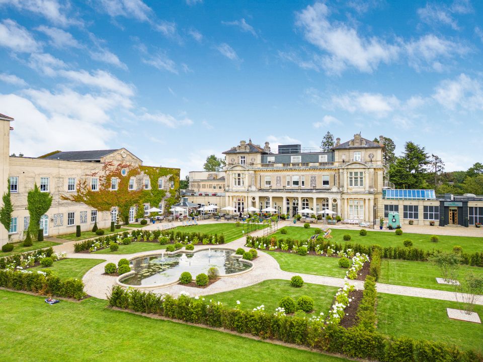 estate hotel
