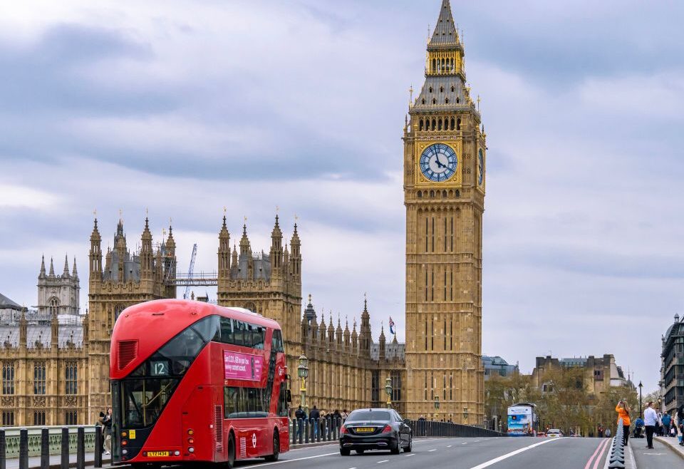 Big ben red bus